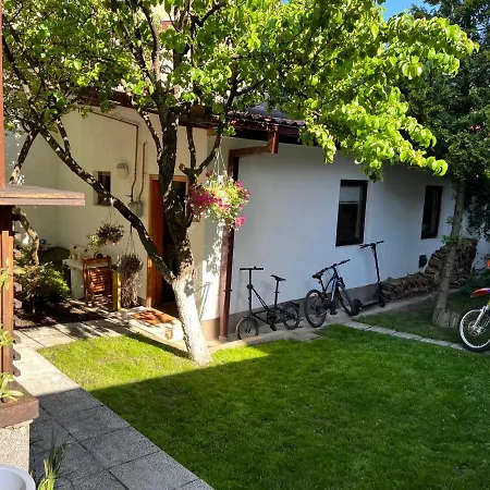 Free Parking Music And Garden * Sarajevo